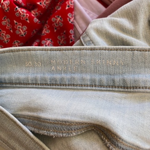 LOFT Skinny Ankle Jeans - Picture 8 of 12